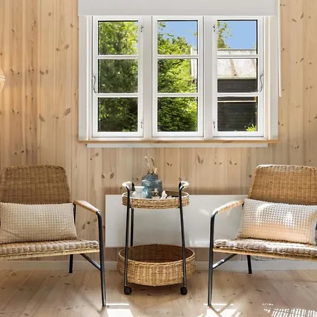Ami - 850m From The Sea By Interhome Semesterbostad *